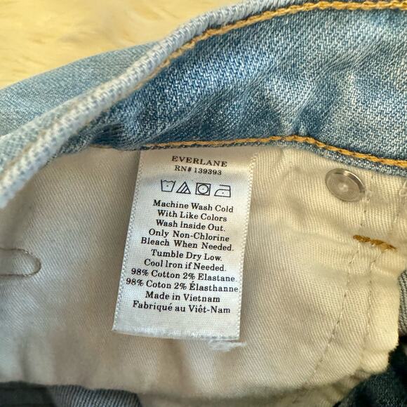 Everlane Light Wash Cut Off Straight Denim Jeans 27 - Picture 5 of 10